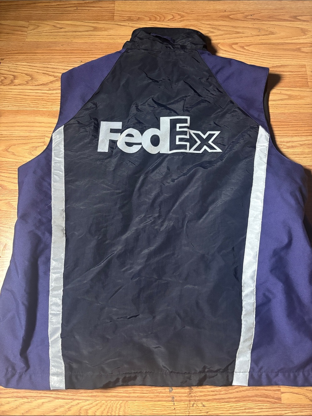 FedexMen’s Black & Purple Logo Utility Vest size xl regular